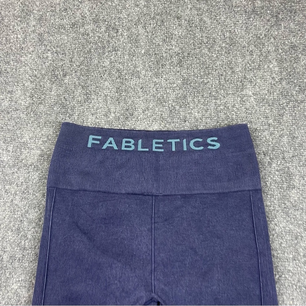 FABLETICS Women’s Sync High Waisted 7/8 Leggings Navy Blue Athletic pants Small - Picture 4 of 7